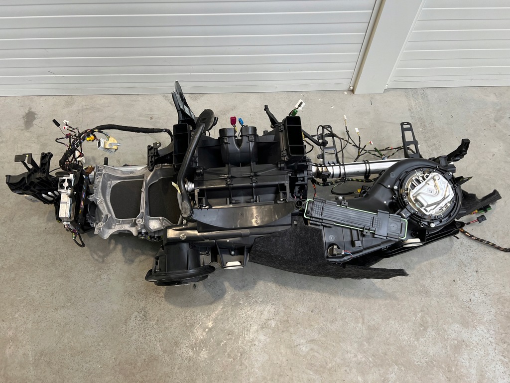 фото №9, Отопитель mercedes c-klasa w206