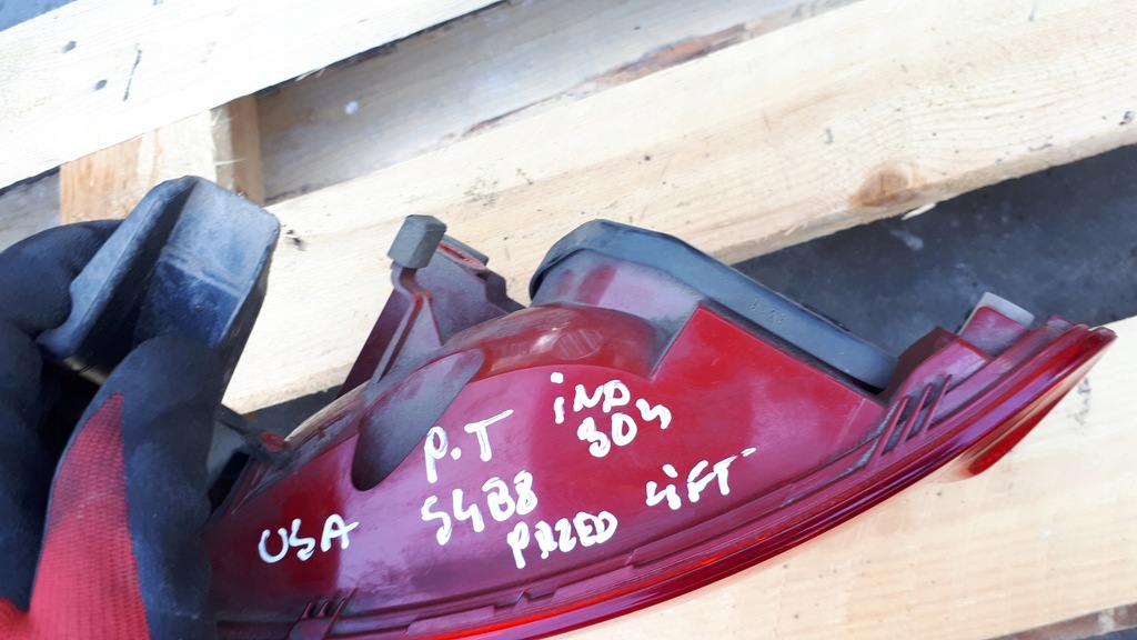 фото №6, S4 b8 a4 лампа led правая правый задняя задние w крыло usa