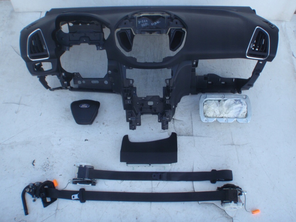 фото №1, Ford b-max приборная панель приборная панель консоль подушки безопасности ремни