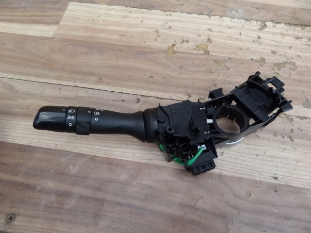 фото №1, Toyota aygo ii 2018 перемикач світла лівий org