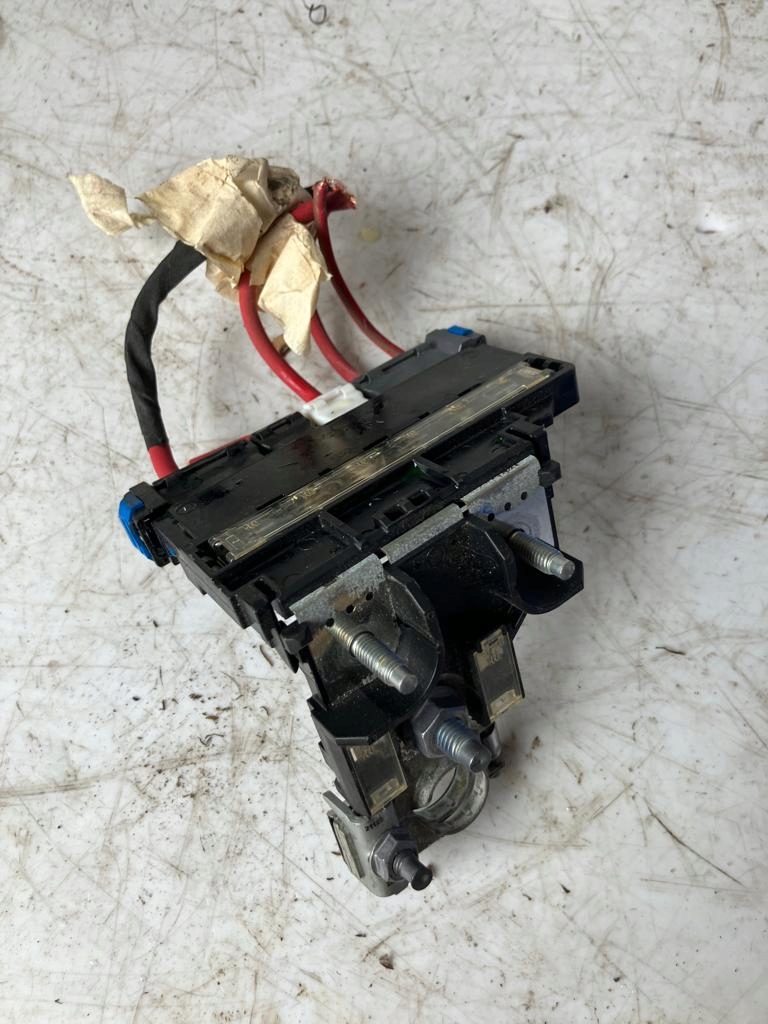 фото №1, Клема плюсова запобіжник sandero iii 1.0 sce