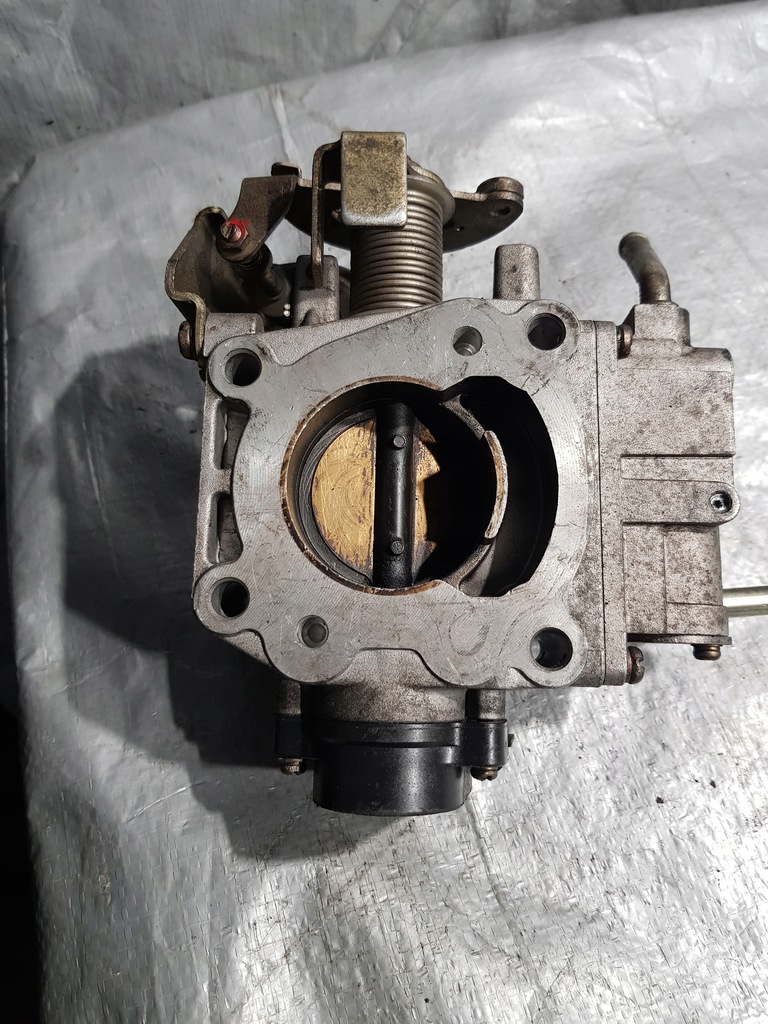 фото №13, Nissan primera p11 2.0 дроссельная заслонка rtr50-62