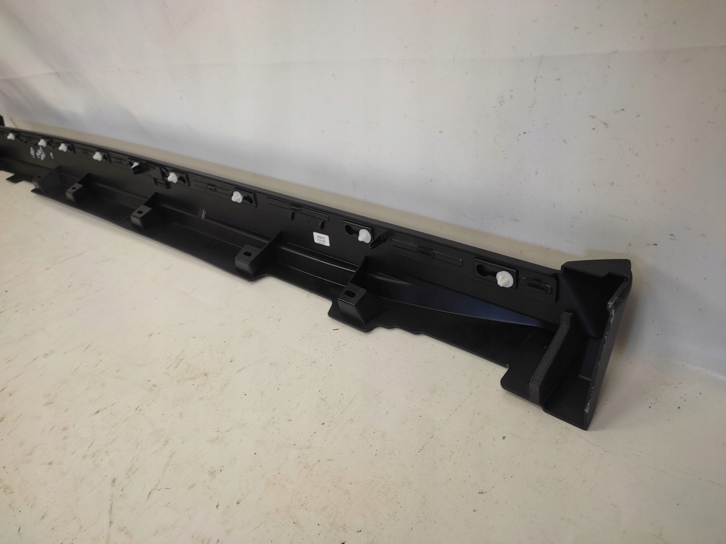 фото №9, Jaguar e-pace молдинг порог правая порог правый 2018-