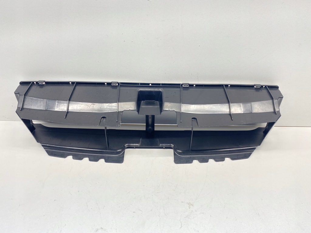 фото №7, Направляющая нижняя впуск воздуха bmw 6 f12 f13 f06