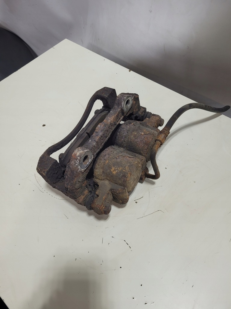 фото №8, Jeep grand cherokee wk 5-10r суппорт правый перед