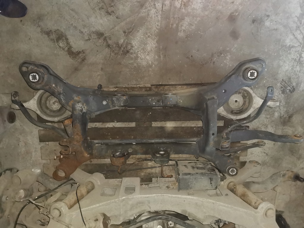 фото №5, Volvo v70 s80 v60 s60 підрамник задня задня fwd po 07-