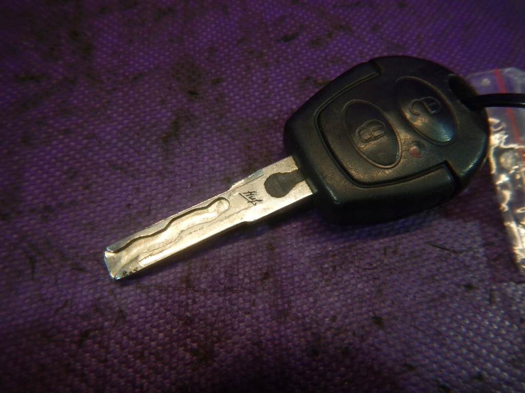 фото №5, Seat toldeo ii 99-06 1,6 замок зажигания ключ pod иммобилайзер 4b0905851c