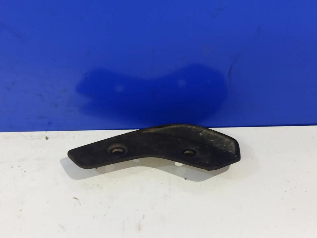 фото №1, Volvo v60 2015 права сторона захист бризковики