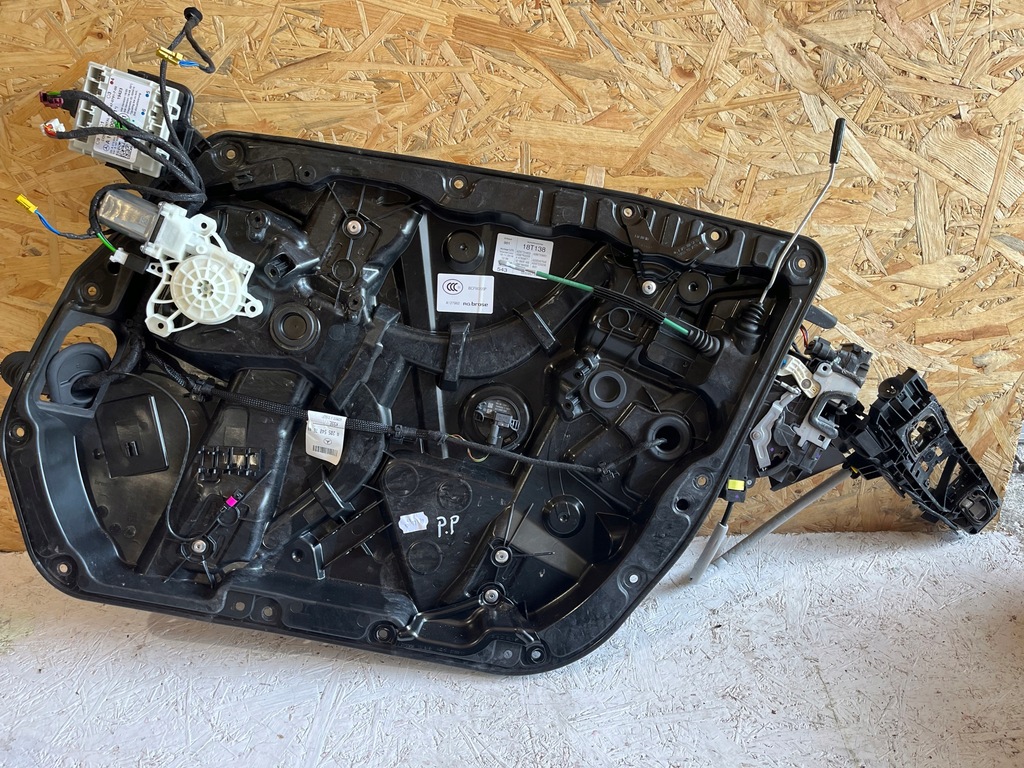 фото №1, Механізм підйомник mercedes c-klasa w205