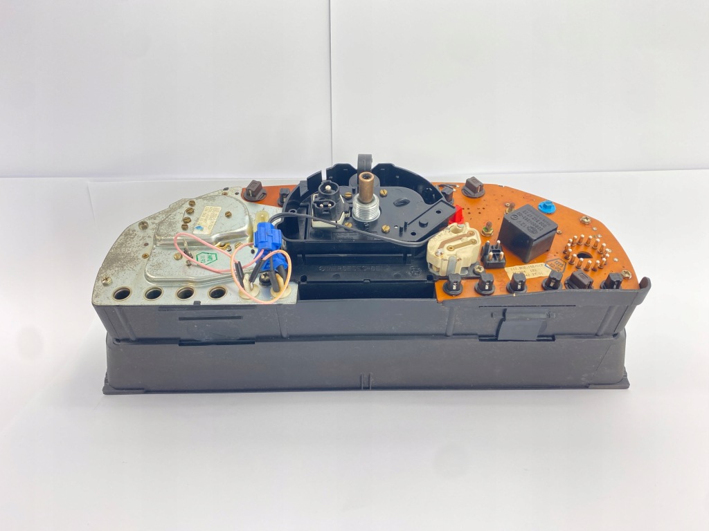 Лічильник приладова панель mercedes w124 1245421116 87001280c 1245423701 1244400147 Зі Шроту