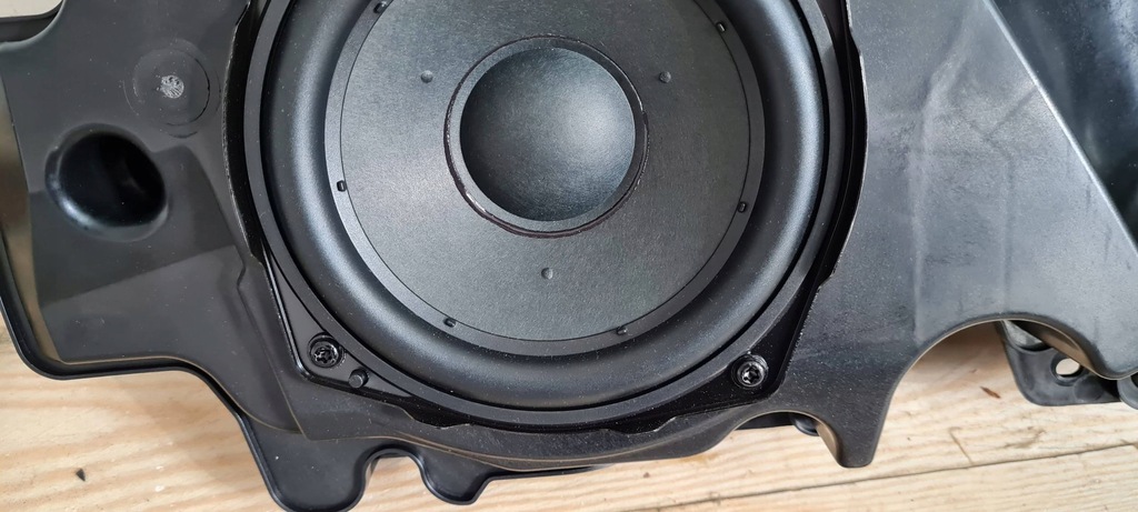 фото №8, Sq8 4m rsq8 q8 динамик дверь правый перед bangolufsen 24r 4m8035298a