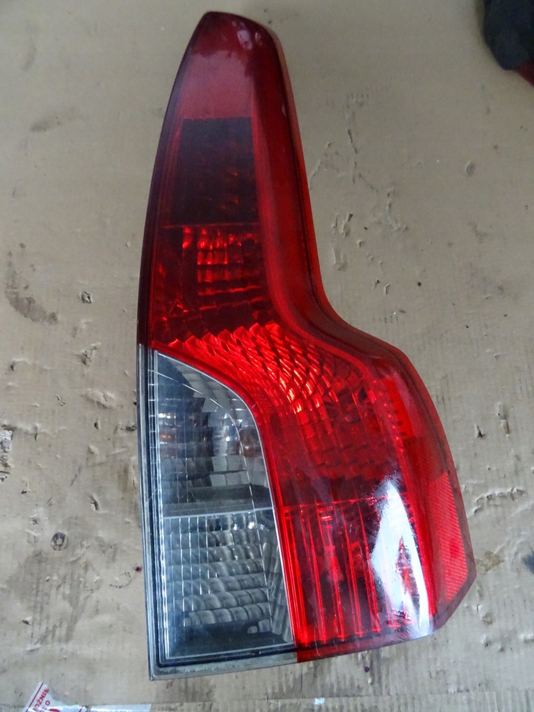 фото №1, Лампа правая задняя задняя volvo v50 ii kombi