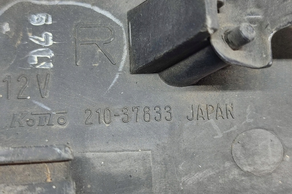 фото №7, Передня права лампа поворотник mitsubishi galant vi ea_ 21037833