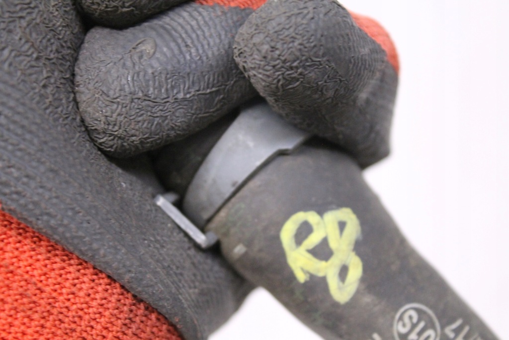 фото №10, Audi r8 ii 16- 5.2 fsi v10 провода радиатор wody