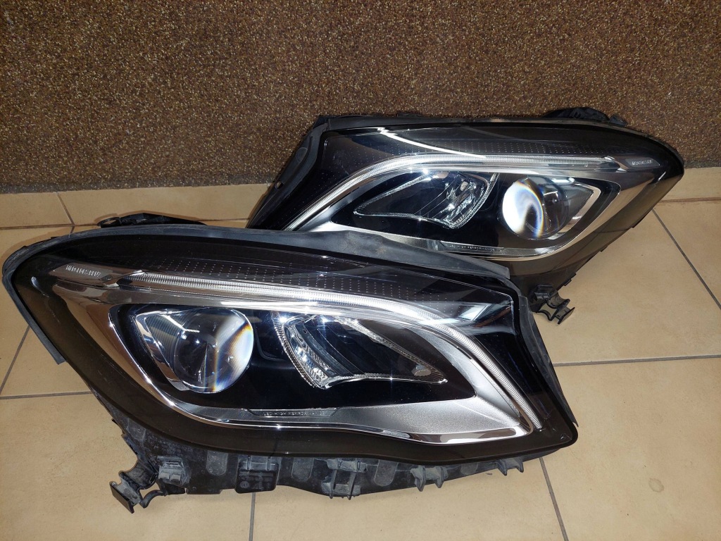 Купить Mercdes gla a156 рестайлинг  full led левая правая