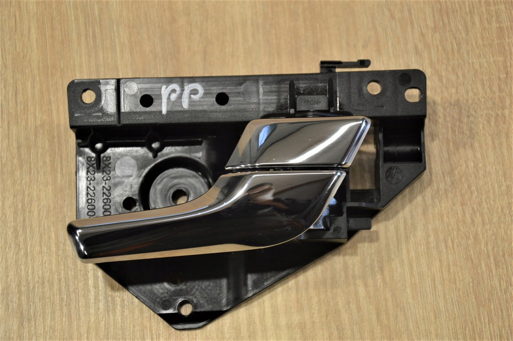 фото №1, Ручка внутрішня правий перед jaguar xf x250