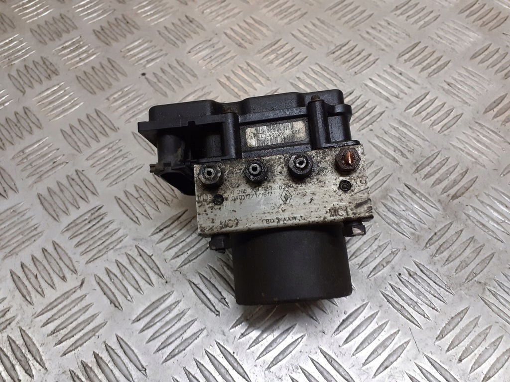 фото №1, Насос abs renault clio 8200229137