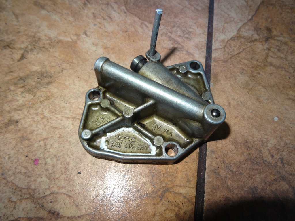 фото №1, Fabia натяжитель распределительного вала 03e109507 #