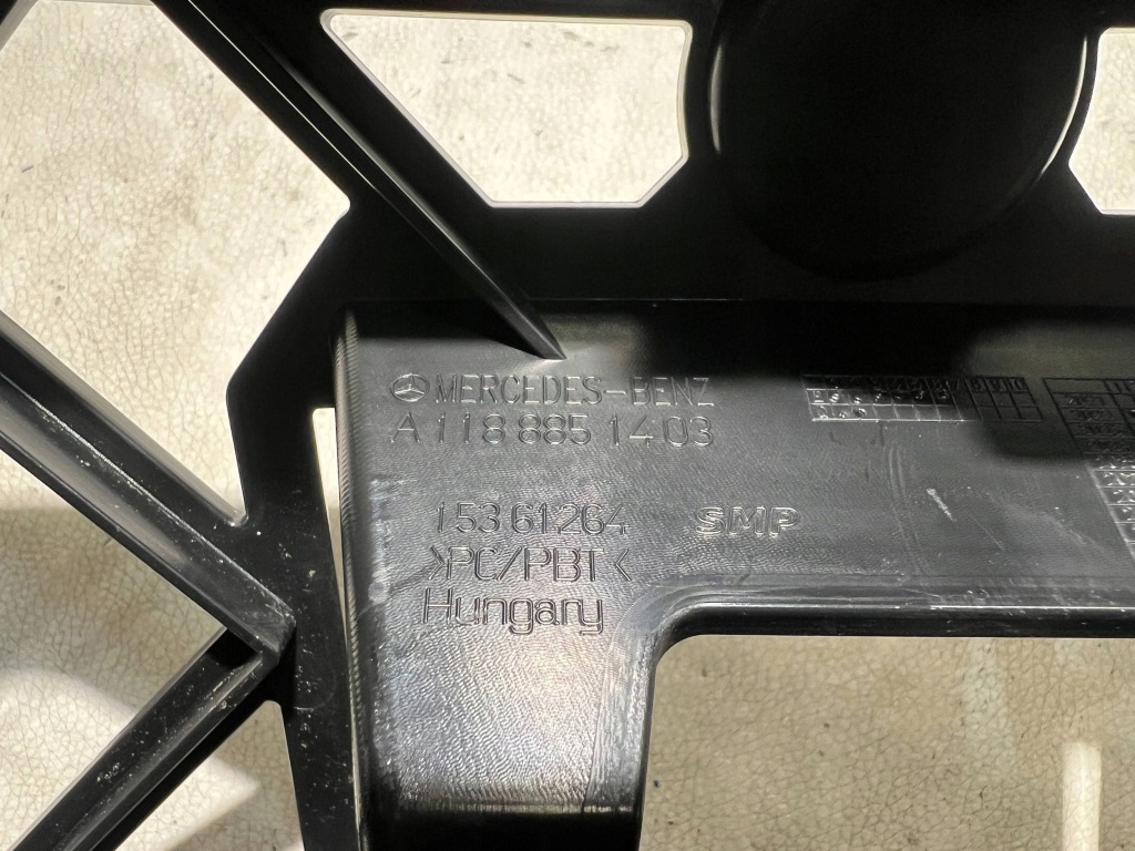 фото №8, Підсилювач решітка захист поперечина перед mercedes cla w118 a1188851403