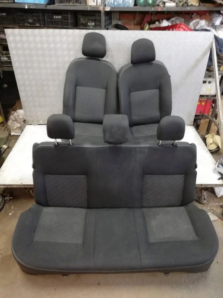 фото №1, Dacia duster i сиденья заднее сиденье ремни