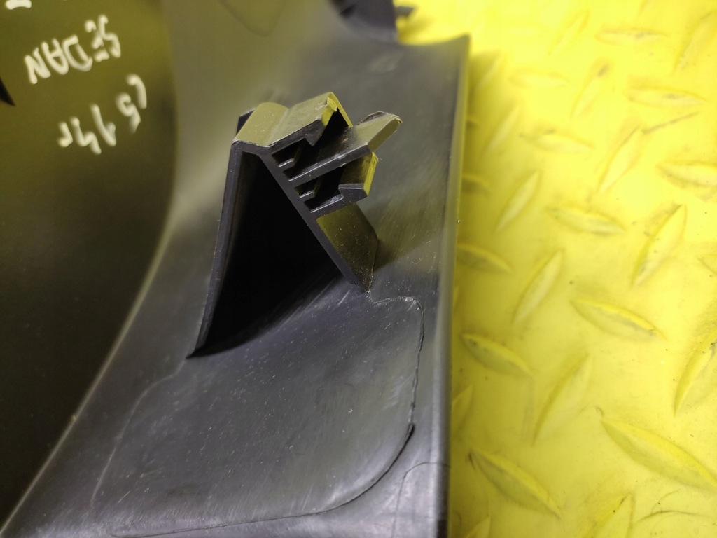 фото №8, Citroen c5 iii sedan захист стійка лівий задня