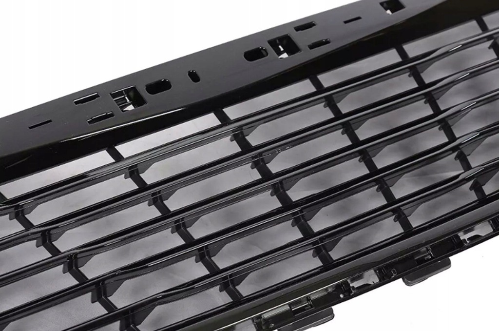 фото №6, Решётка радиатора чёрный chrysler town country 11-16