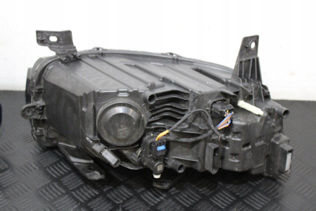 Купить Фонари перед передние led 260107725r 260603515r dacia duster 3 3 2024-