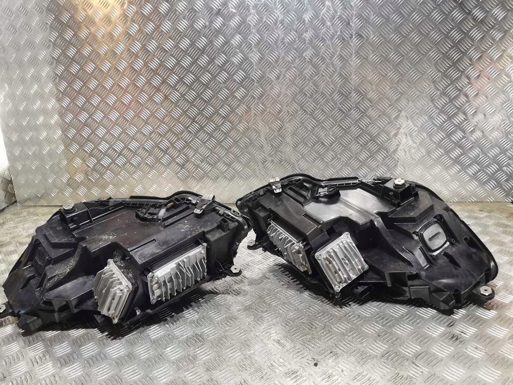 фото №7, Лампа права перед mercedes s w222 full led kpl