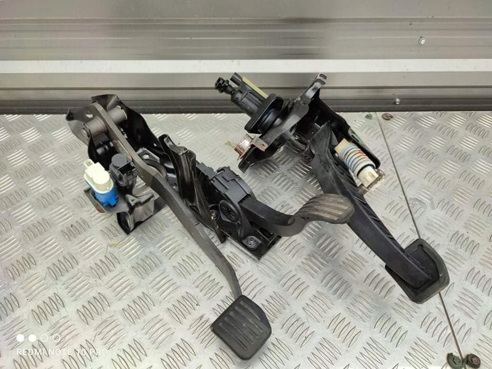 фото №1, Volvo v70 iii педаль газа тормоза eu.