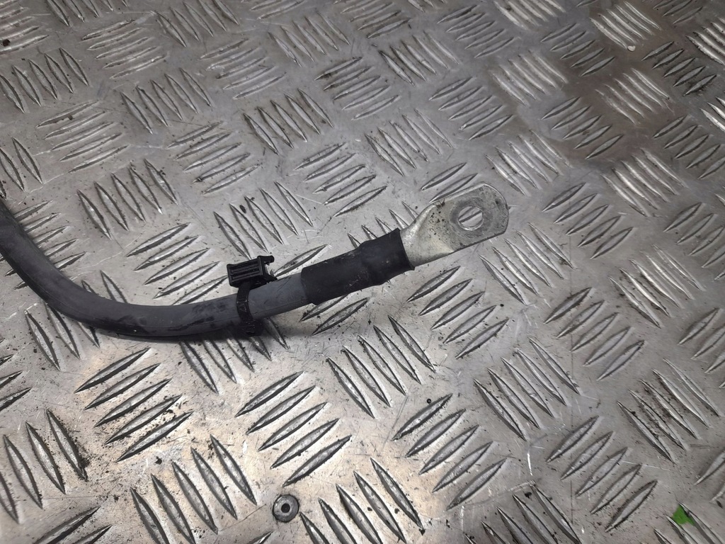 фото №5, Audi a8 s8 d4 4h 2015 з задній мінус / клема / шланг акумулятор