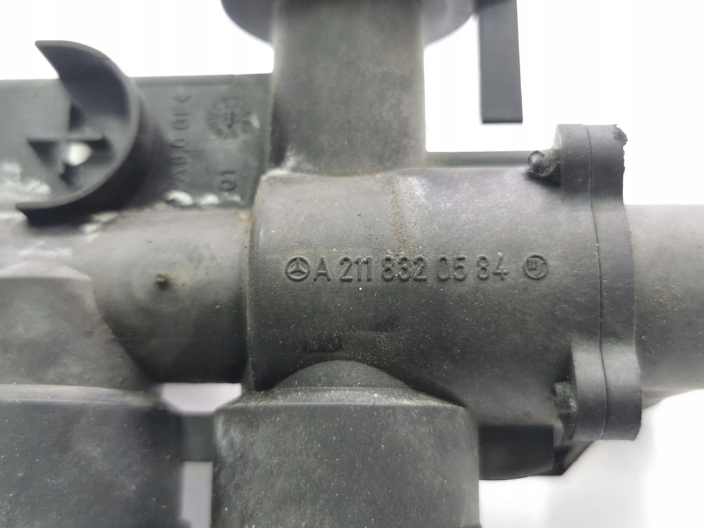 фото №5, Mercedes-benz cls c219 2006 термостат / корпус термостата