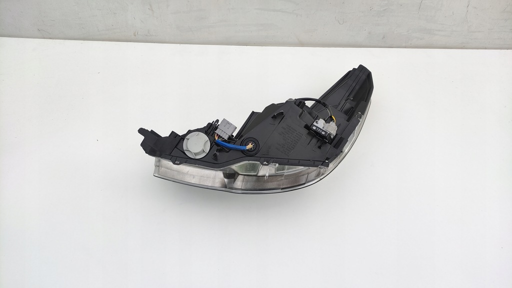 фото №6, Subaru forester 5 v 2019 лампа full led правый перед передняя lp37