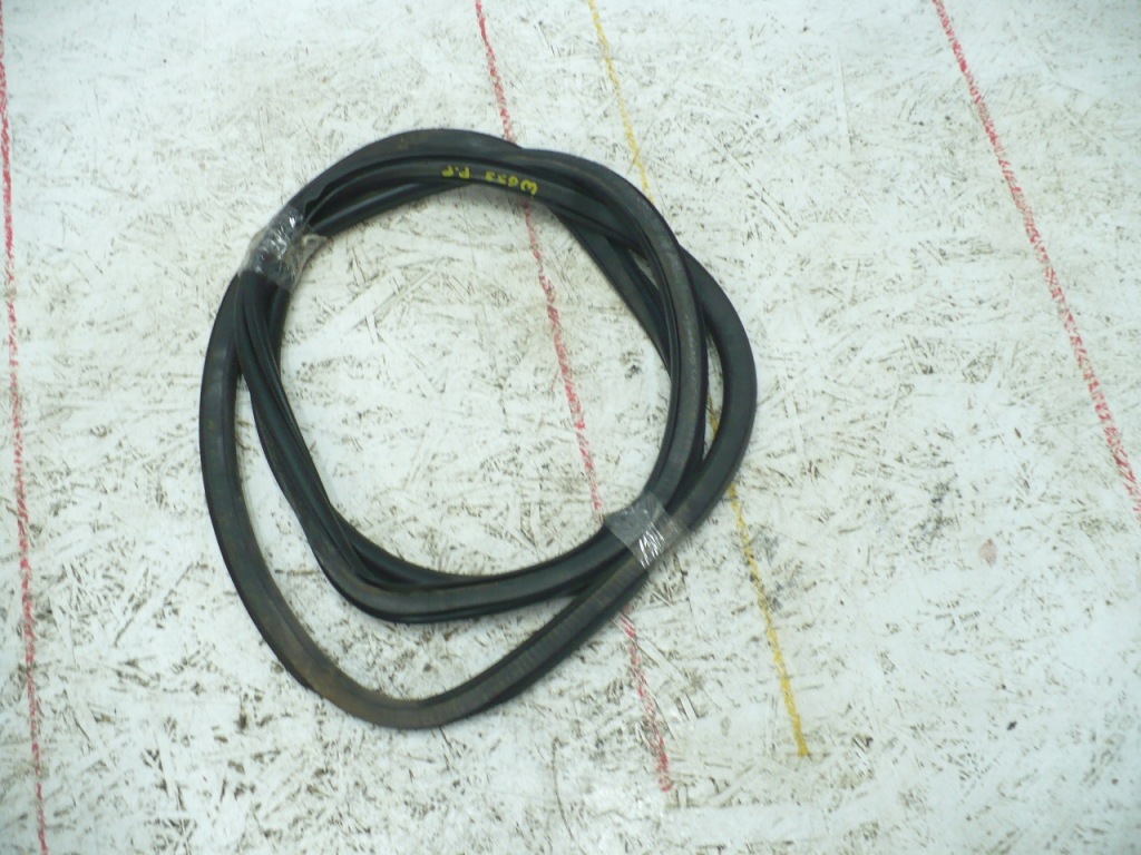 фото №1, Прокладка правый перед mercedes vito w639