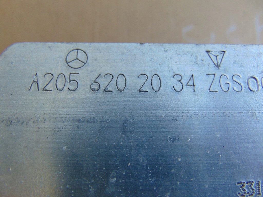 фото №14, Балка бампера перед mercedes w205 a2056202034