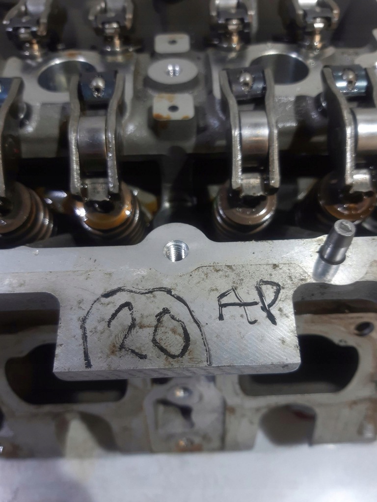 фото №10, Головка 04c103404l vw seat audi skoda 1.0tsi