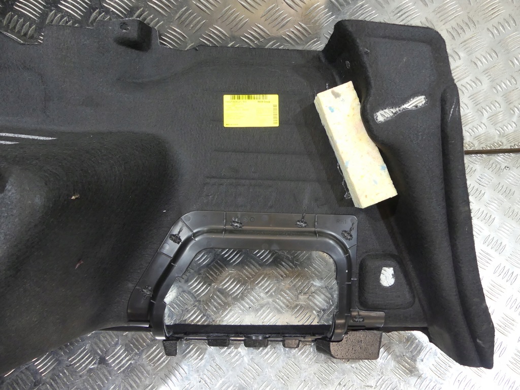 фото №7, Bmw 4 g26 обивка багажника обшивка правый 9871062