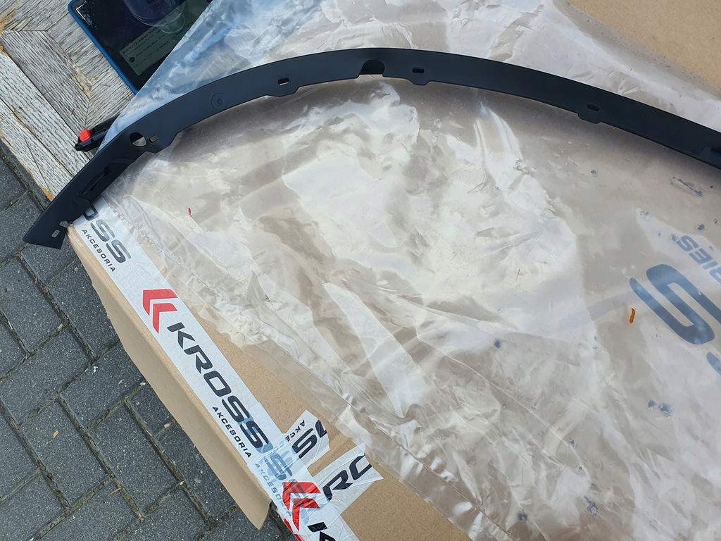 фото №6, Dacia sandero ii 17+ спойлер бампера перед накладка-спойлер