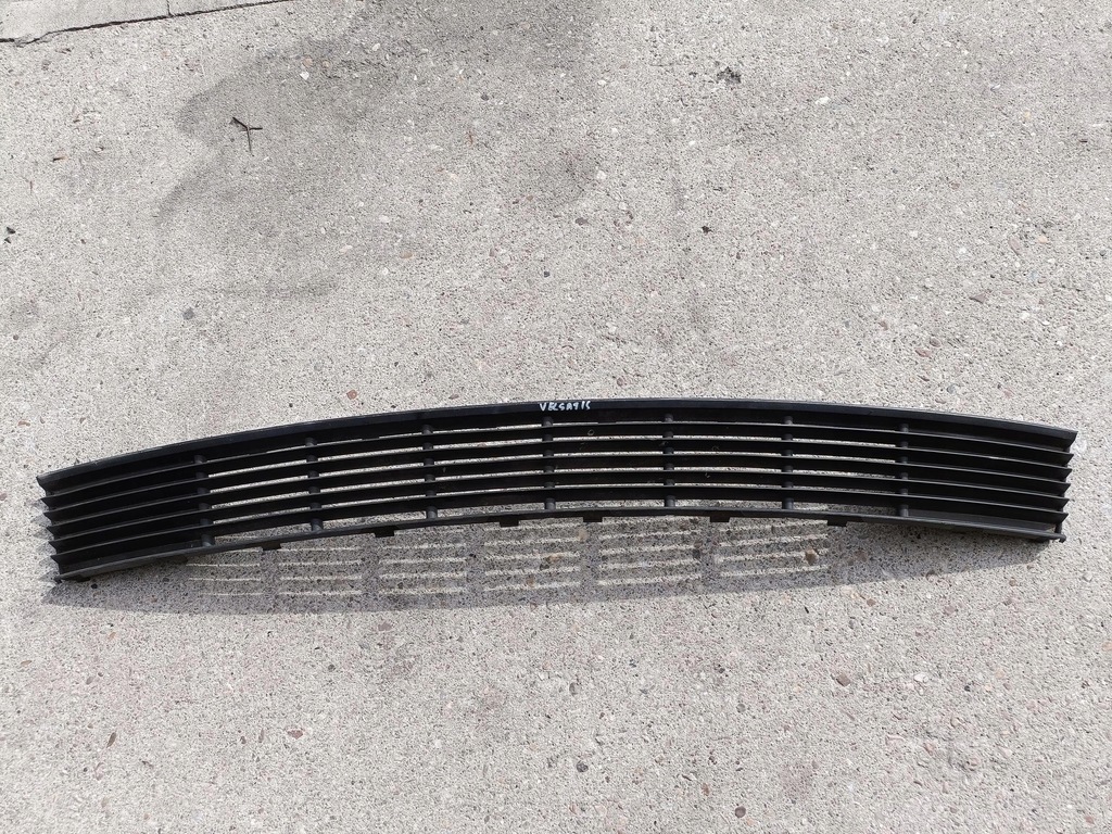 фото №1, Решётка бампера перед renault vel satis 2205101