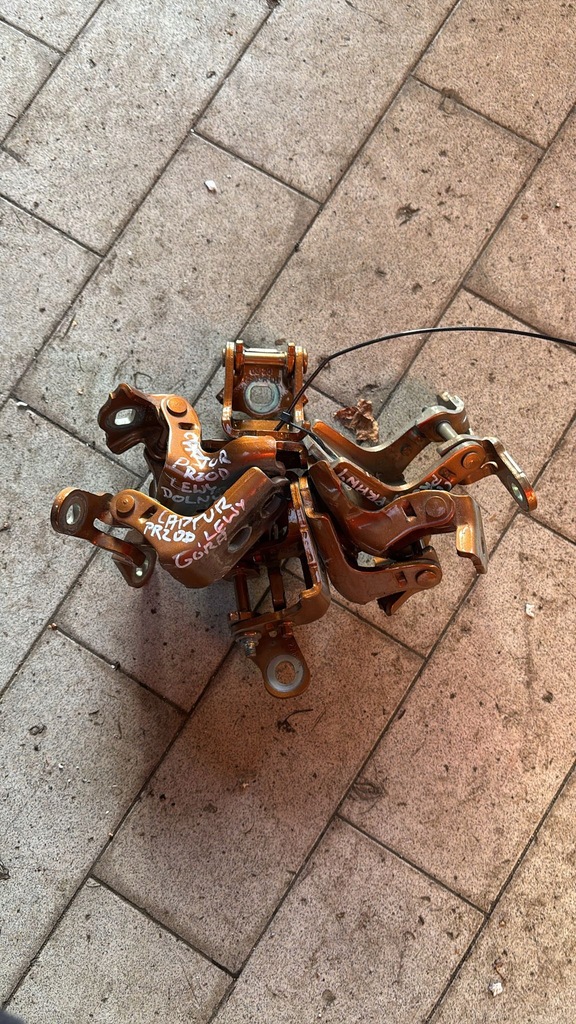 фото №5, Петля дверь перед задняя renault captur ii