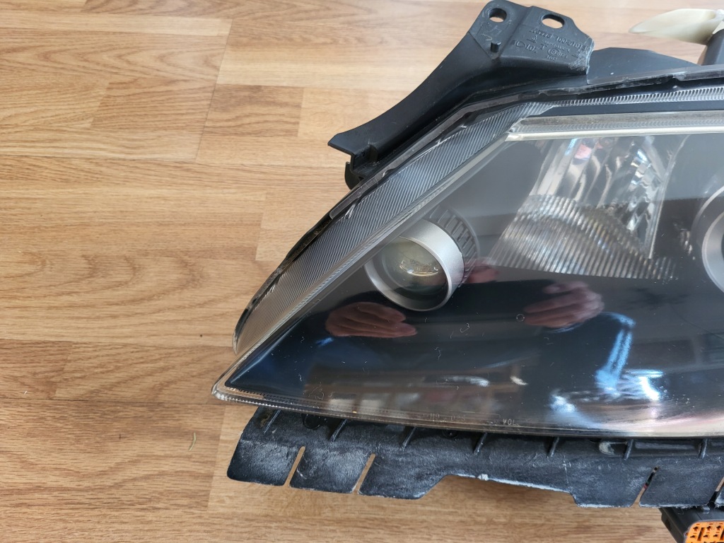 фото №3, Mazda rx8 rx-8 лампа передняя левая ксенон eu