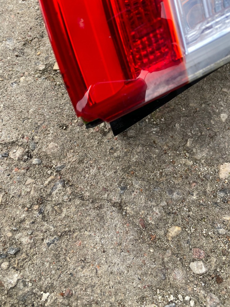 фото №4, Hyundai ix35 lift лампа левая задняя левый задняя led