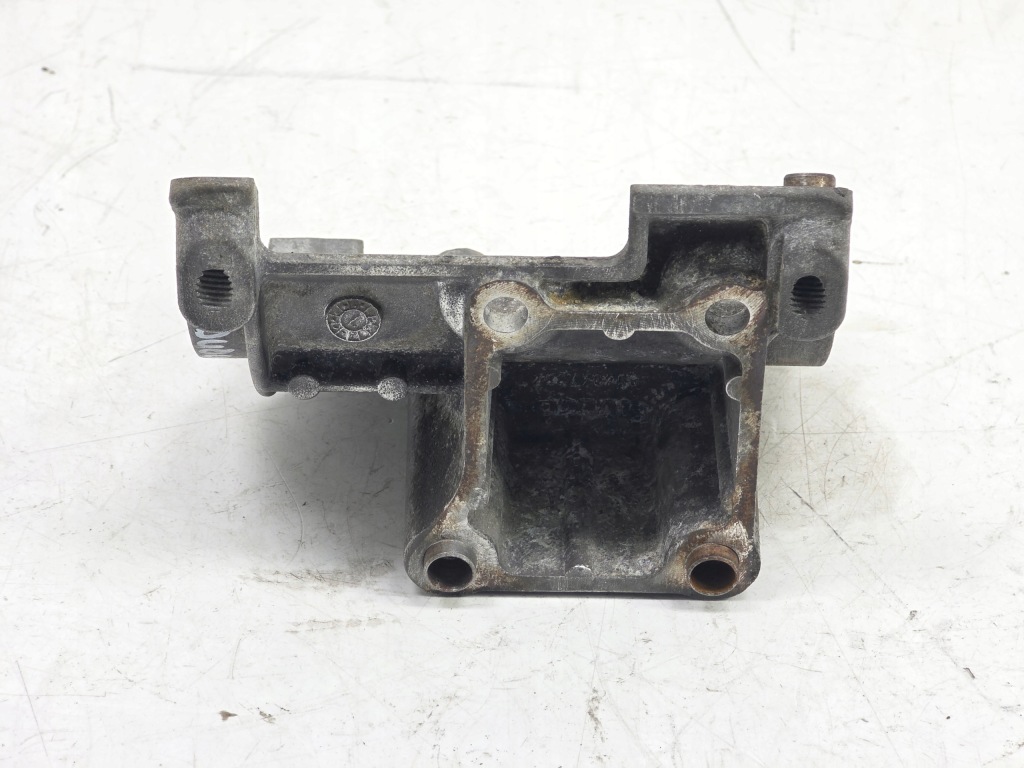 Iveco daily 06-14 3.0 кронштейн основание кронштейн компрессора кондиционера 3d в Украине