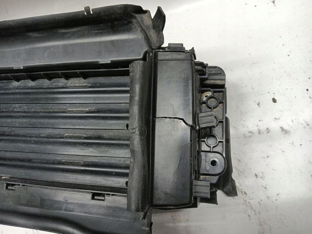 фото №13, Шторка впуск воздуха skoda octavia iv 5e122327