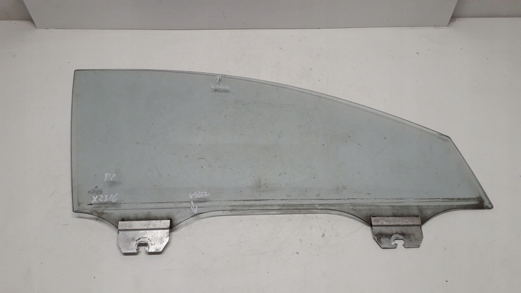 фото №1, Vw phaeton стекло правый перед ...2