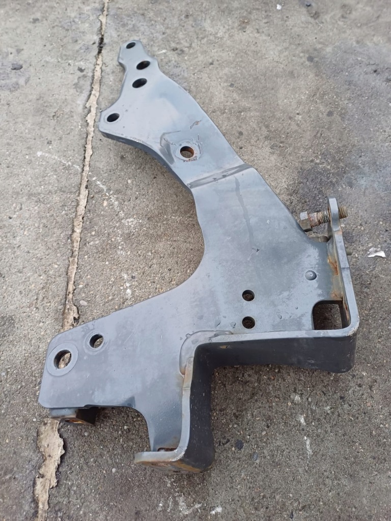 фото №1, Кронштейн кронштейн балка бампера правое scania r xpi 1902167