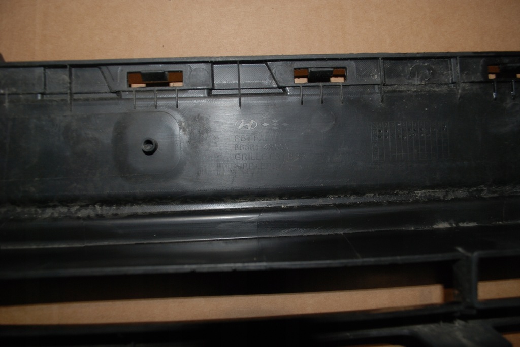 фото №14, Hyundai i20 i lift 12-15 решётка бампера средняя решётка радиатора решётка радиатора 86561-4p500