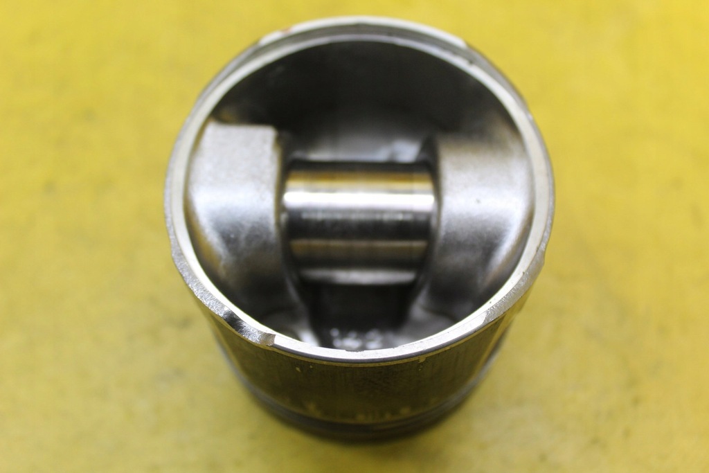 фото №4, Поршень поршни civic viii cr-v 2.2 i-ctdi n22a2