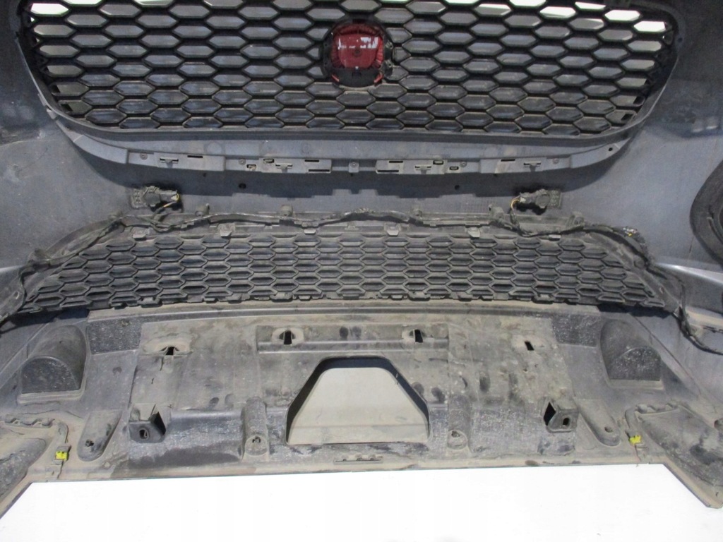 фото №10, Бампер jaguar e pace 4x pdc передній