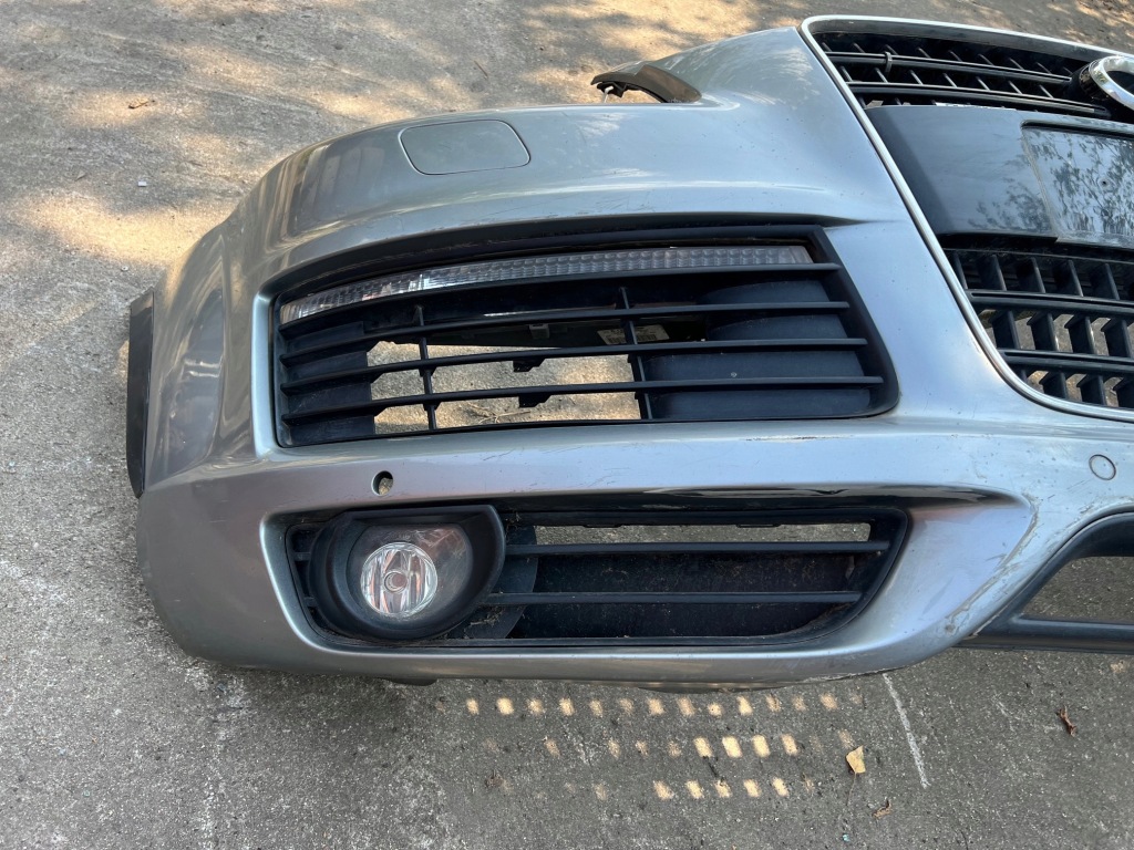 Audi q7 4l ly7g sline бампер передній 4x pdc решітка радіатора перед s-line комплектний Недорого