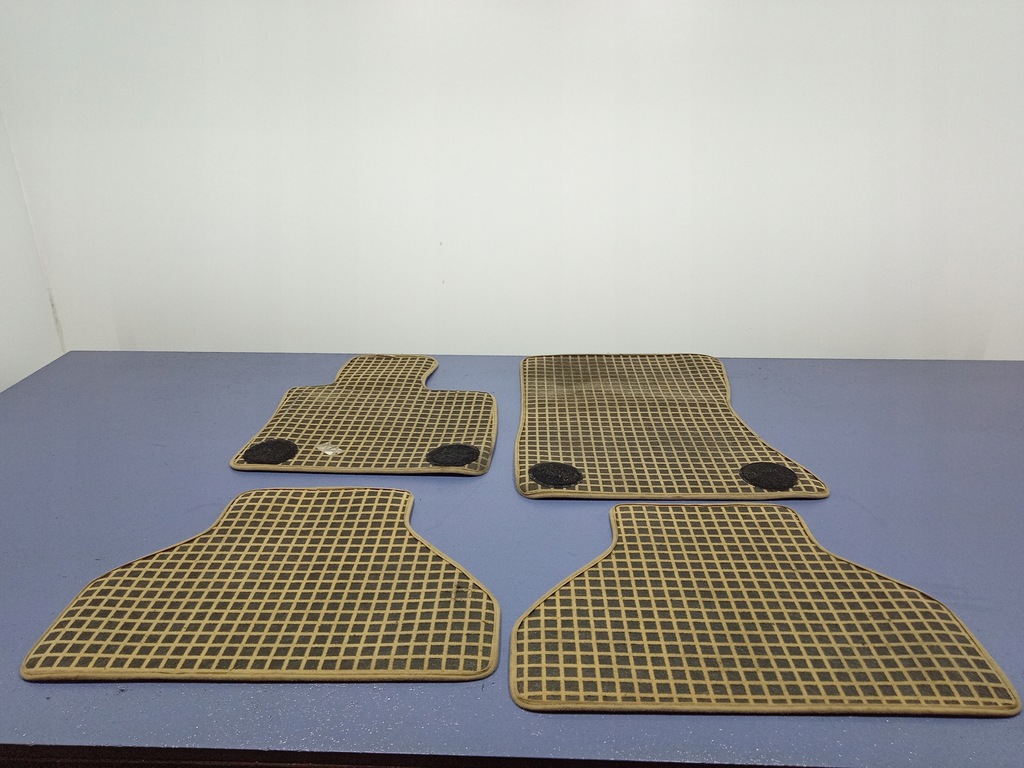 фото №5, Bmw x5 e70 e71 килимки велюрові бежеві комплект eu